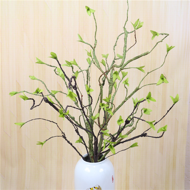 仿真發(fā)泡枯枝花藝裝飾在園林景觀工程中的設(shè)計與施工應(yīng)用